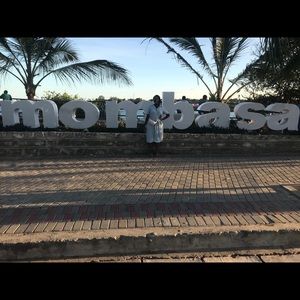 Meet your Posher, Dr. monique